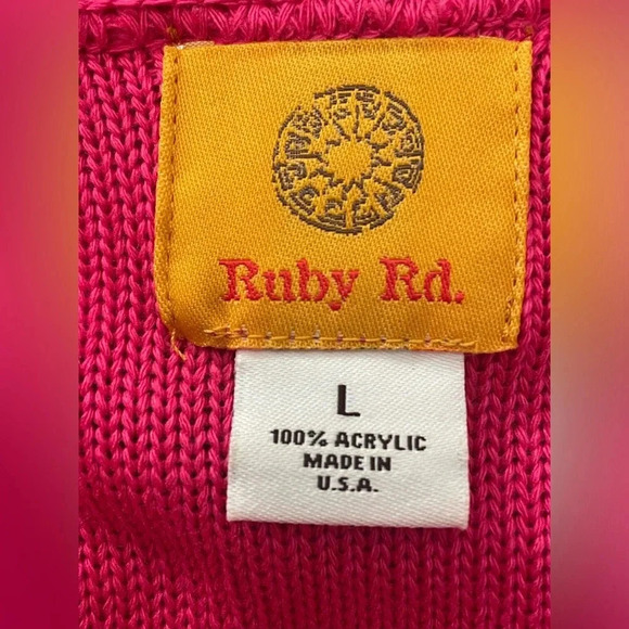 🩷 Ruby Red‎ Pink Crocheted Cardigan Large - Picture 6 of 6